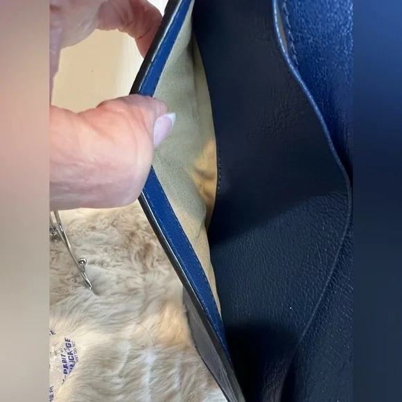 CHLOE VINTAGE ELISE BLUE LEATHER ZIP WALLET - Picture 12 of 16